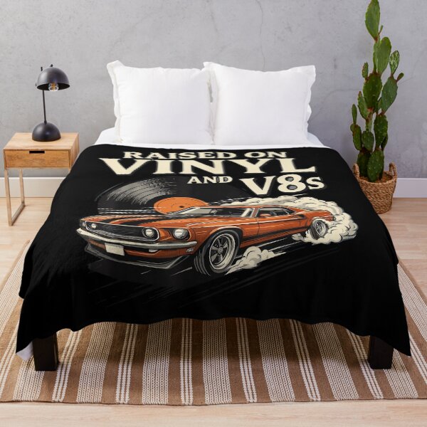 Artikelvorschau, Aufgewachsen mit Vinyl und V8-Motoren, Liebhaber der Retro-Muscle-Car-Musikkultur entworfen und verkauft von AlanYYoder.