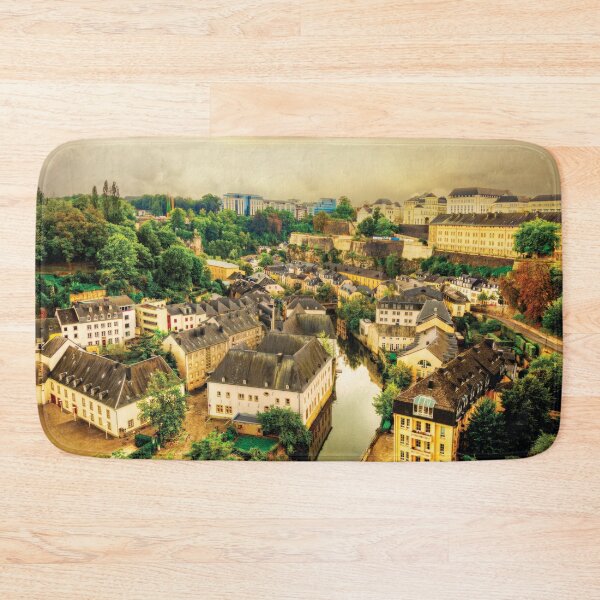 Artikelvorschau, Luxemburg-Stadt von oben entworfen und verkauft von Kay Brewer.
