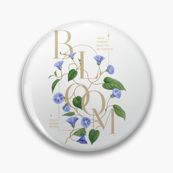 Artikelvorschau, Blue Floral Botanical Aesthetic T-Shirt entworfen und verkauft von GreenVerseStore.