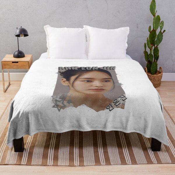 Item preview, Ahn Eun-jin — 안은진 Korean Drama Actress Kdrama Korea Drama Actor Aesthetic Historical Drama Portrait Art Fan art Chinese actor illustration designed and sold by HELL0WBELLO.