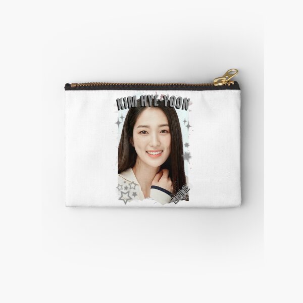 Item preview, Kim Hye-yoon — 김혜윤 Korean Drama Actress Kdrama Korea Drama Actor Aesthetic Historical Drama Portrait Art Fan art Chinese actor illustration designed and sold by HELL0WBELLO.