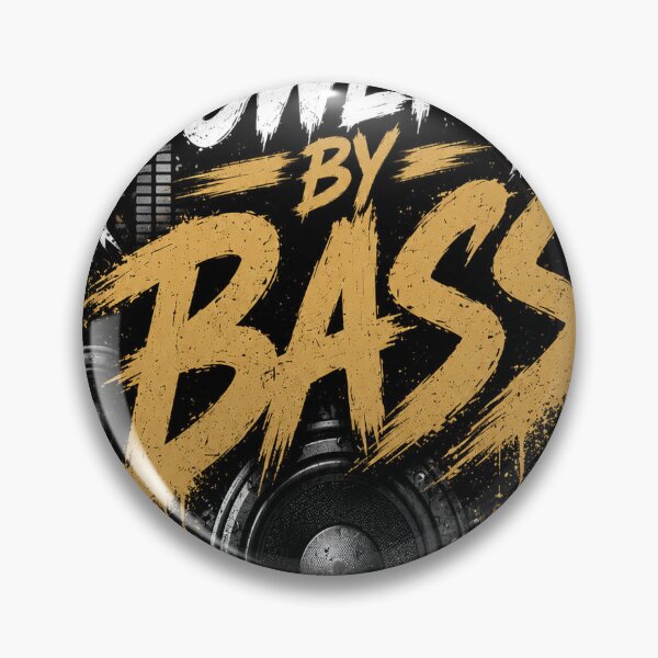 Artikelvorschau, Powered by Bass – EDM Festival DJ Music T-Shirt entworfen und verkauft von Pecata.