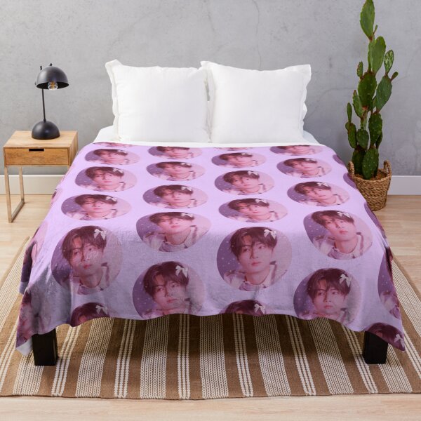 Item preview, JAY Pink ribbon - Big icon Soft purple version designed and sold by Enhyconss.