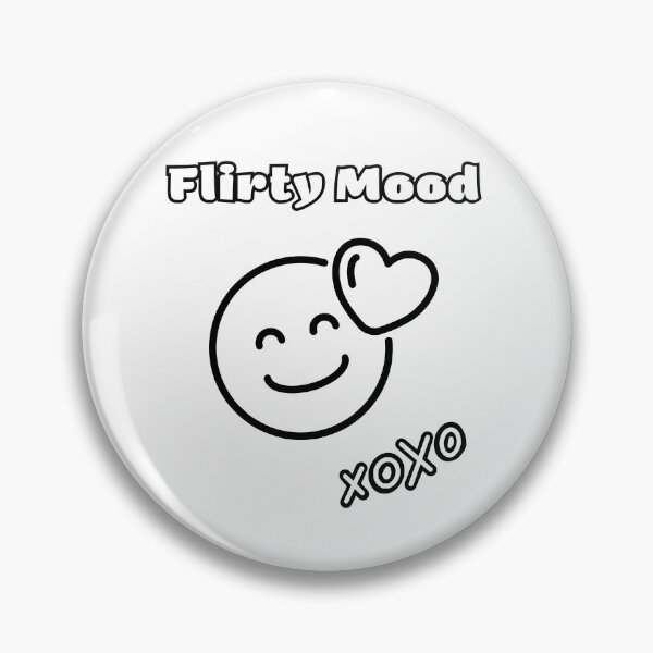 Artikelvorschau, Flirty Mood xoxo – süßes Smiley Statement entworfen und verkauft von EmmaEddyStore.