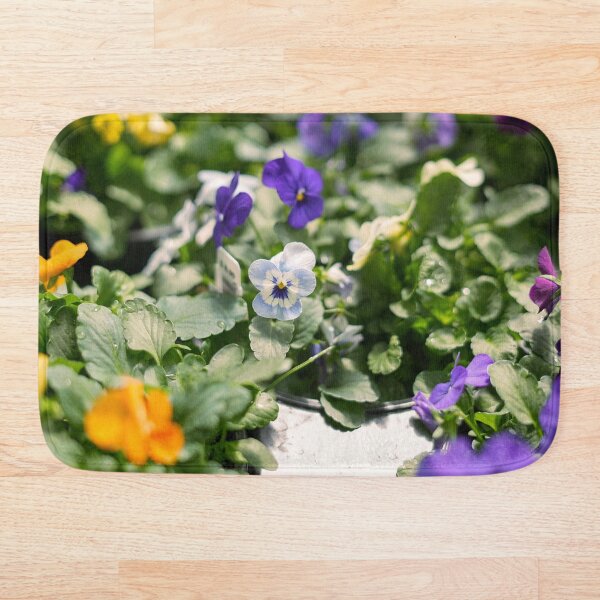 Item preview, Jardín de pensamientos morados y amarillos | Impresión fotográfica botánica floral de primavera designed and sold by MDCCo.
