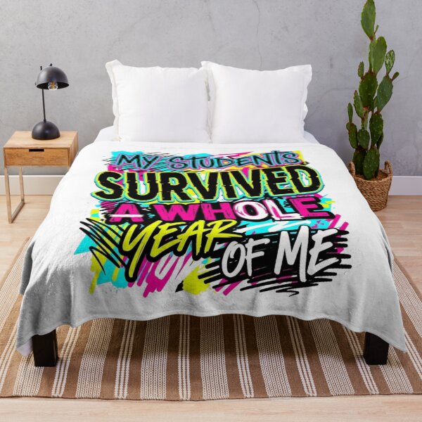 Artikelvorschau, Meine Schüler haben mich überlebt! Lustiger Lehrerhumor zum Schuljahresende, letzter Schultag, Klassenzimmergestaltung entworfen und verkauft von bilal sibgui.