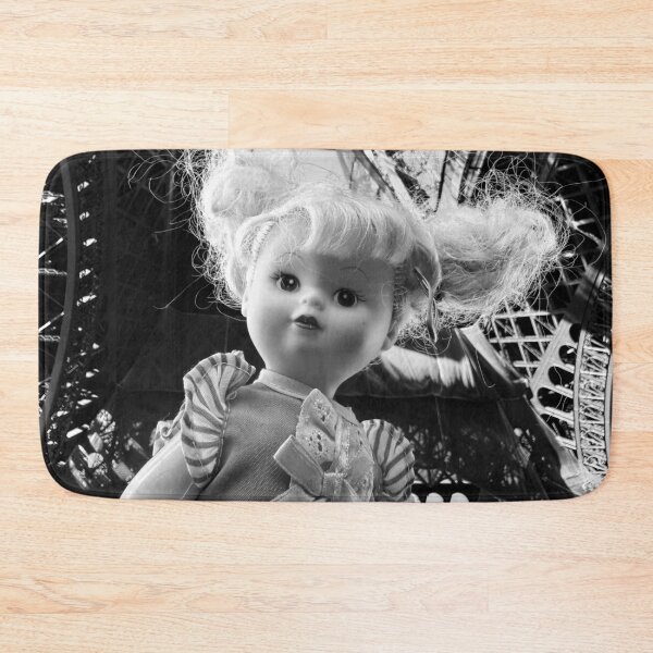 Item preview, Stella in Paris designed and sold by Swooncake Press.
