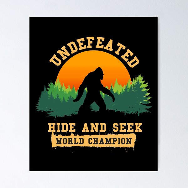 Vista previa del artículo con la obra «Camiseta del campeón mundial invicto de Hide and Seek Camiseta Bigfoot», diseñado y vendido por ChillingNation.