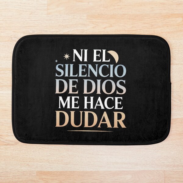 Aperçu de l'œuvre Même le silence de Dieu ne me fait pas douter - T-shirt chrétien espagnol | Cadeau pour les Latinos à la foi profonde créée et vendue par EvolusionPro.