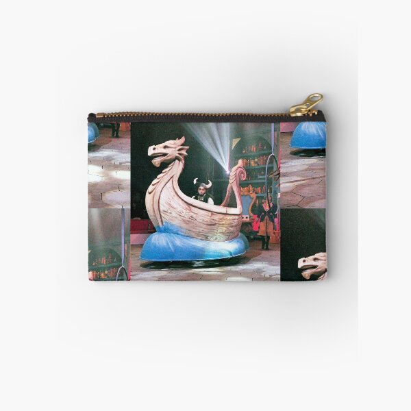 Item preview, vr 4055 / finition 2025 -  Cirque - France - Okaio Créations - Olavia-Olao designed and sold by o.okaïo.