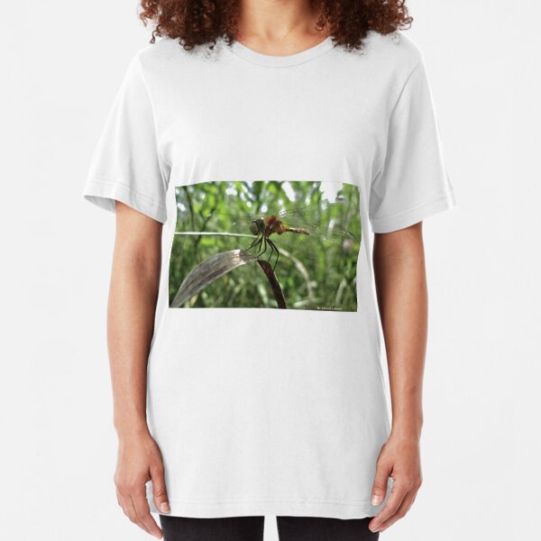 The magic smile of the dragonfly Slim Fit T-Shirt