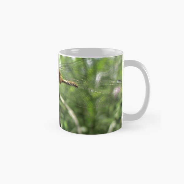 The magic smile of the dragonfly Classic Mug