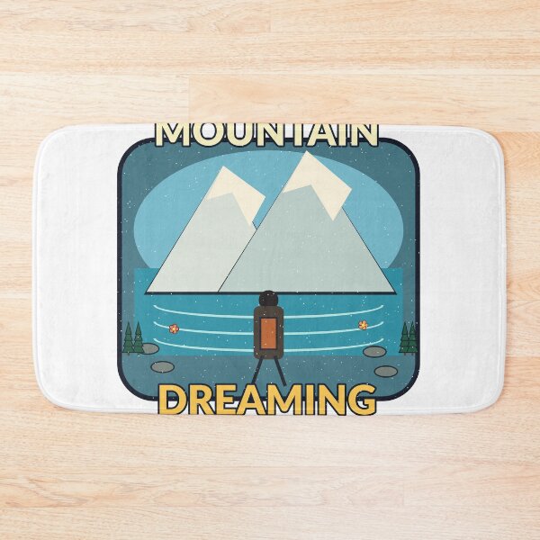 Artikelvorschau, Mountain Dreaming Outdoor Camping Wandern Natur Design entworfen und verkauft von Cozy Oddities Studio.
