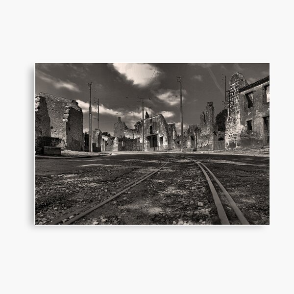 The train comes never again....... Canvas Print