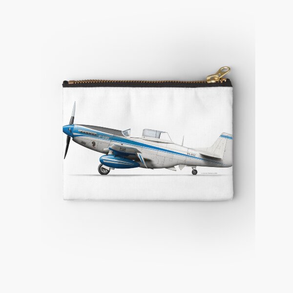 Artikelvorschau, NORTH AMERICAN AVIATION P-51 MUSTANG A68-199 VH-BOZ entworfen und verkauft von Grubby Fingers Aircraft Illustration.