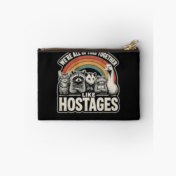 Artikelvorschau, „Wir sitzen alle im selben Boot wie Geiseln“ – Lustiges Vintage-Meme – Katze, Waschbär, Opossum, Frosch, Gans, Regenbogen entworfen und verkauft von PosiMCreations.
