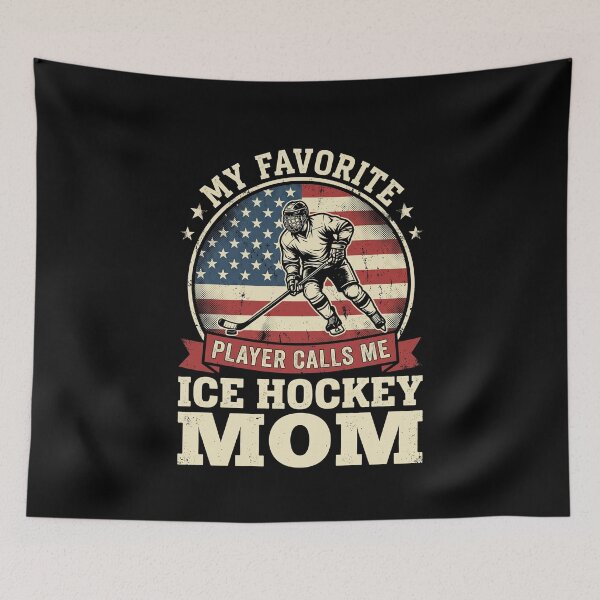 Artikelvorschau, Mein Lieblingsspieler nennt mich Eishockey-Mama. Eishockey-Mutter, Sportfan, amerikanischer Patriot. entworfen und verkauft von SofenArt.
