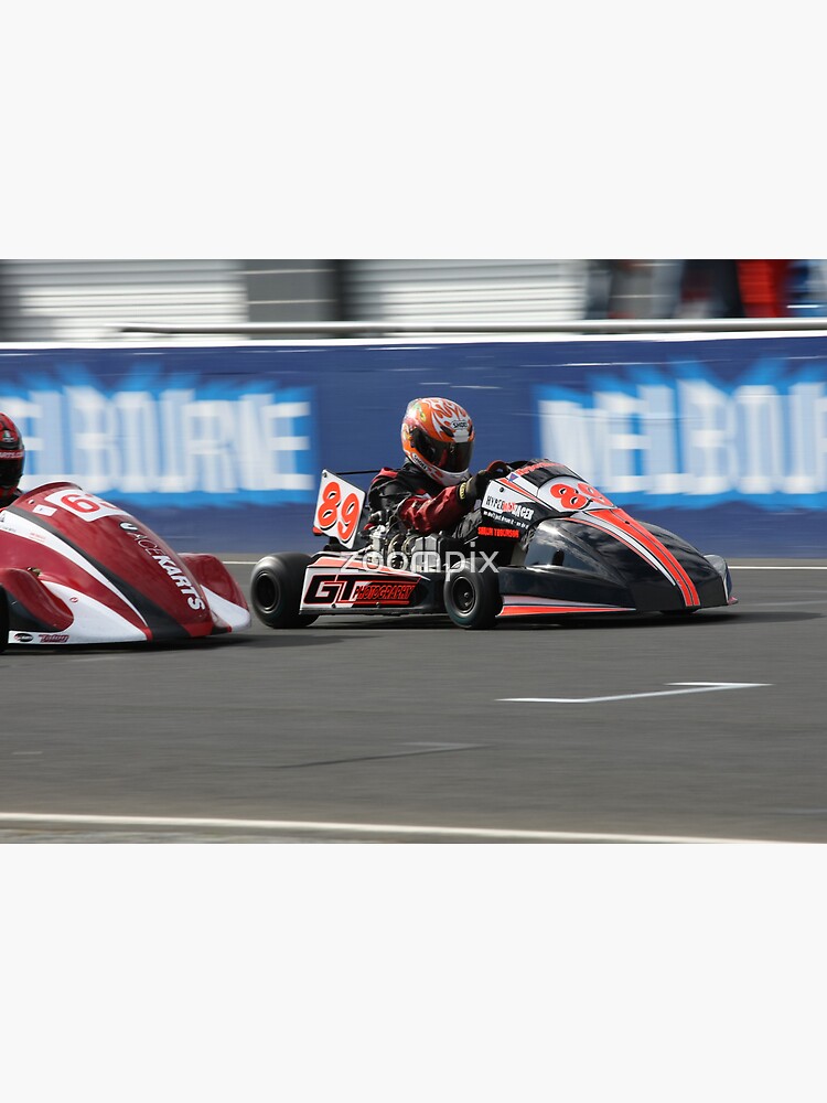 Racers by zoompix