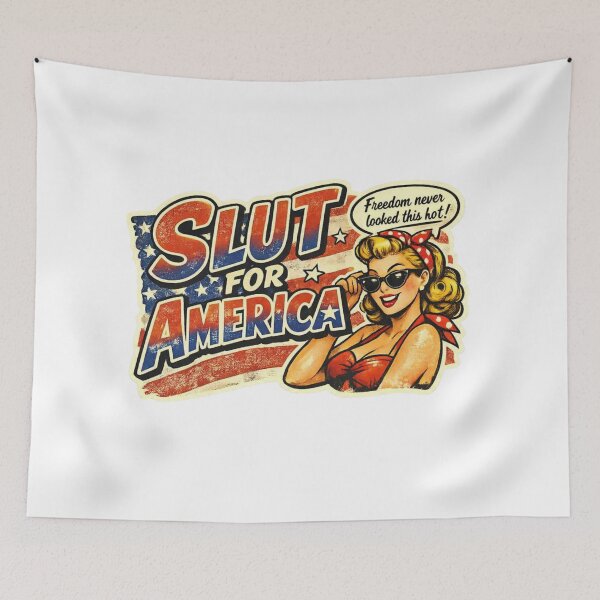 Artikelvorschau, Witzige patriotische Pin-up-Girl-Grafik – Vintage-Aufkleberdesign „Schlampe für Amerika“ entworfen und verkauft von MerchlyMike.