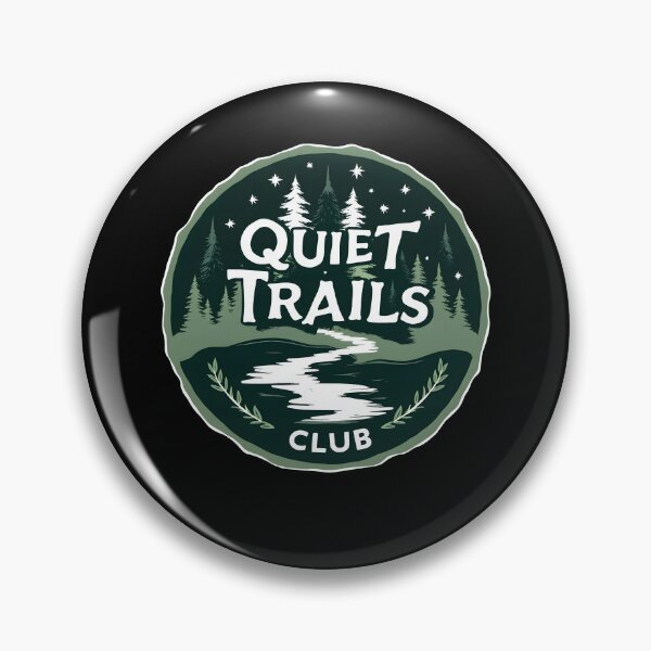 Artikelvorschau, Quiet Trails Club Langsames Wandern Wald entworfen und verkauft von MooonTees.