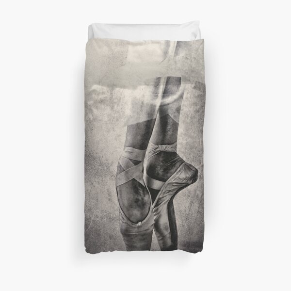 Ballerina: Sous-Sous Duvet Cover