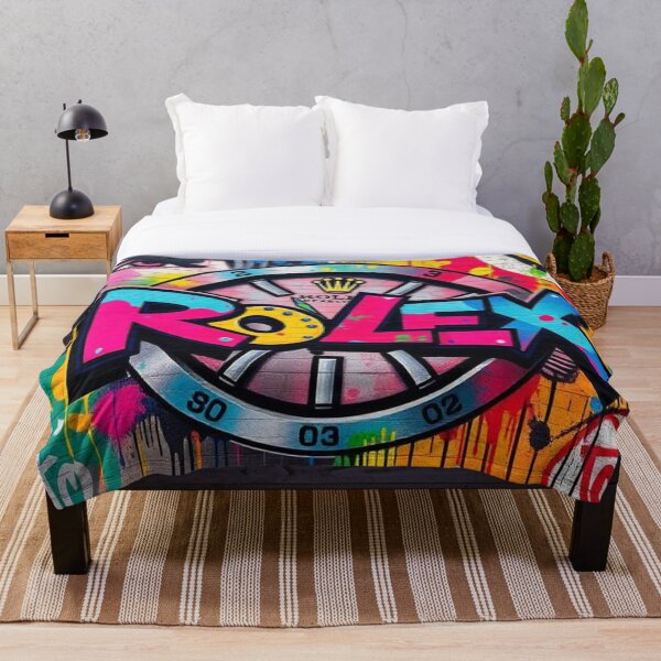 Item preview, Reloj de lujo sobre pared con grafitis urbanos designed and sold by RAISC.