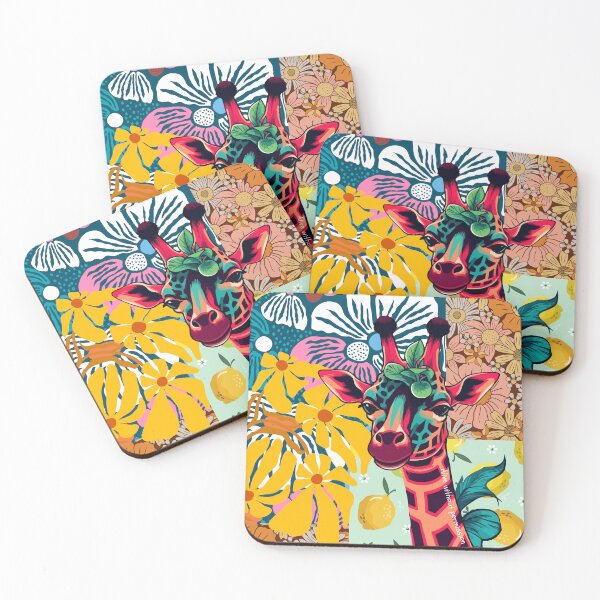 Aperçu de l'œuvre Wild in Bloom — Imprimé girafe tropicale créée et vendue par Bottled Sunshine Studio.