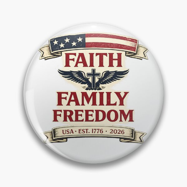 Artikelvorschau, Faith Family Freedom USA Patriotic Tee entworfen und verkauft von Divertix.