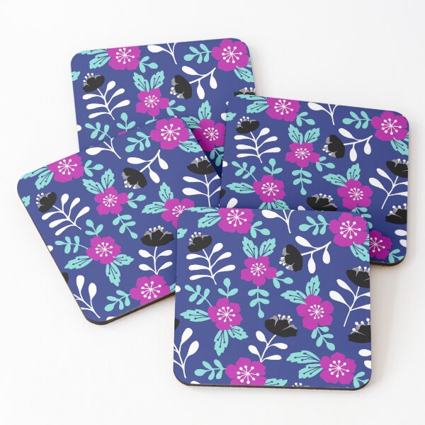 Artikelvorschau, Kräftige Kirschblüten in Blau und Magenta entworfen und verkauft von Jennifer Ladd.