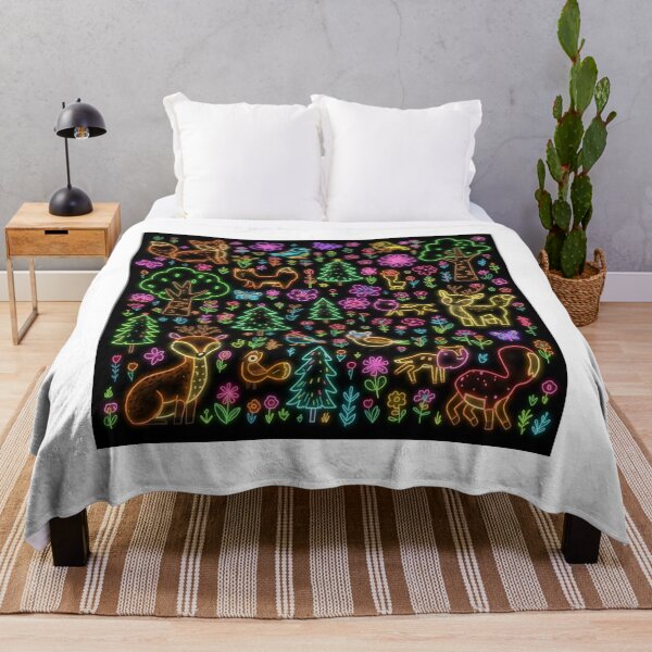 Artikelvorschau, Cute Neon Forest Animals Anime Nature entworfen und verkauft von DervoTeck2767.