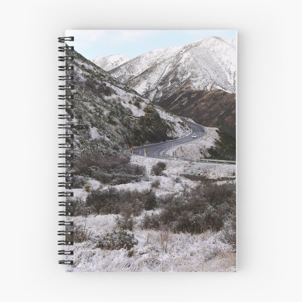 Artikelvorschau, Bergpass entworfen und verkauft von photosbymia.