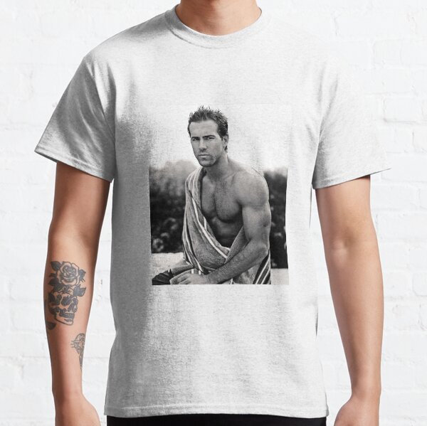Ryan Reynolds / black n' white Classic T-Shirt