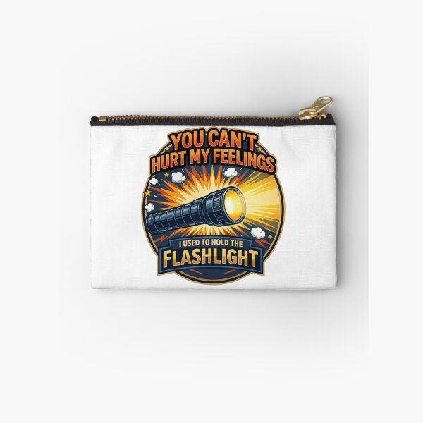 Artikelvorschau, Du kannst meine Gefühle nicht verletzen – Ich habe früher die Taschenlampe gehalten – T-Shirt entworfen und verkauft von MerchlyMike.