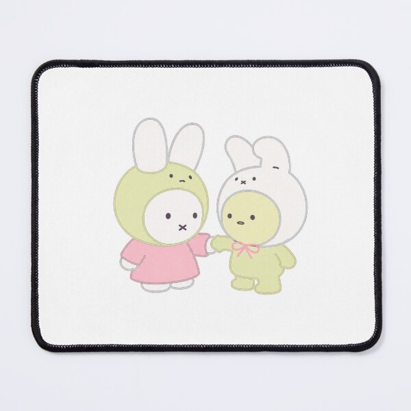 Aperçu de l'œuvre Miffy et Smiski créée et vendue par xoxo, marie.