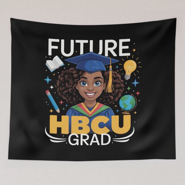 Artikelvorschau, Zukünftige Absolventin einer HBCU (Historically Black Colleges and Universities) – Schwarzes Mädchen feiert Abschluss an einer entworfen und verkauft von sailorjessiArt.