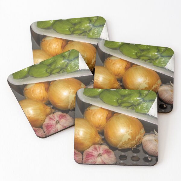 Item preview, some onions and garlic designed and sold by felipequeiroz.