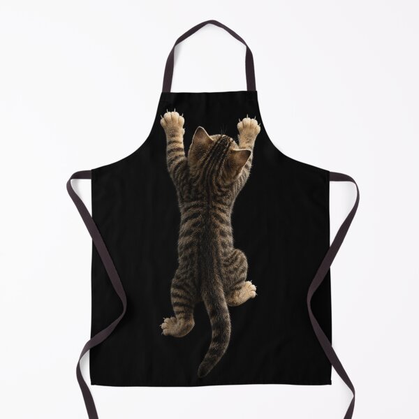 Artikelvorschau, Lustiges T-Shirt mit kletternder Katze und realistischem Kätzchen-Kratzmotiv entworfen und verkauft von Timeless Junction.