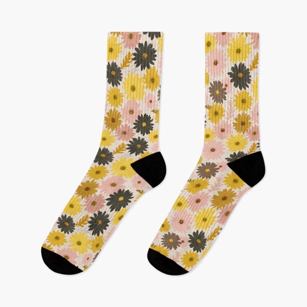 Item preview, Elegant Daisy  - Botanical Garden Pattern   - Retirement Gifts For Grandma designed and sold by RoyalStarsPatts.