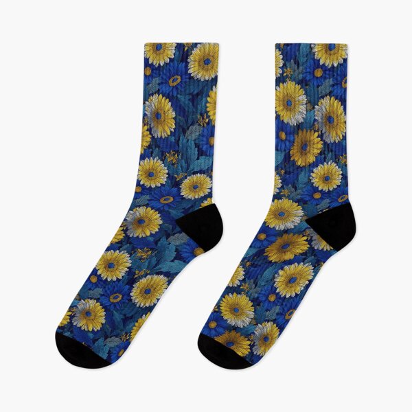 Item preview, Fresh Daisy Print  - Birth Flower Pattern   - Unique Gifts designed and sold by RoyalStarsPatts.