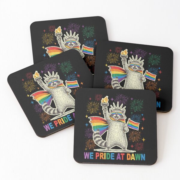 Artikelvorschau, Wir feiern Stolz im Morgengrauen Vintage Lesbian Pride Lustiger Waschbär entworfen und verkauft von BlightedArt.
