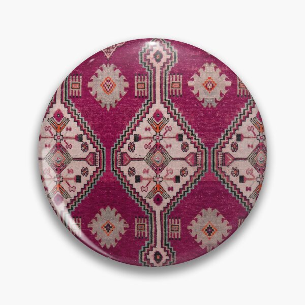 Artikelvorschau, Marokkanisches geometrisches Stammesmuster in Magenta und Karmesinrot entworfen und verkauft von SpaceBazaar.