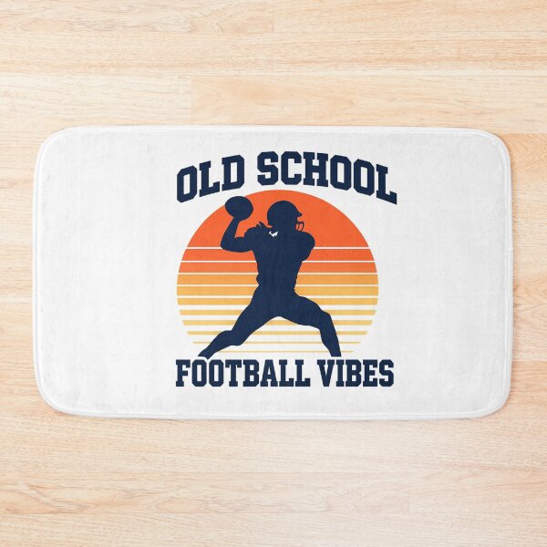 Artikelvorschau, Old-School-Football-Vibes – Retro-American-Football-Spieler entworfen und verkauft von LuloCreative.