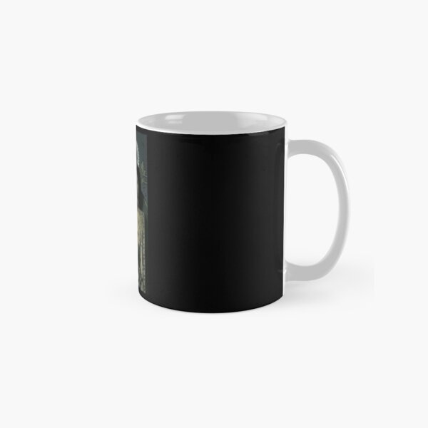 Fox chasing birds Classic Mug