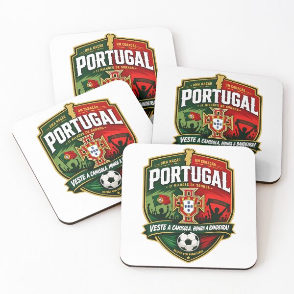 Artikelvorschau, Emblem der portugiesischen Fußballfans – Grünes und rotes Vektor-Abzeichen-Design entworfen und verkauft von Jandedan.
