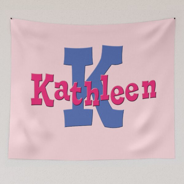 Artikelvorschau, K steht für Kathleen, Mädchen-/Frauenname und Initiale entworfen und verkauft von CharlottePlaceArt.