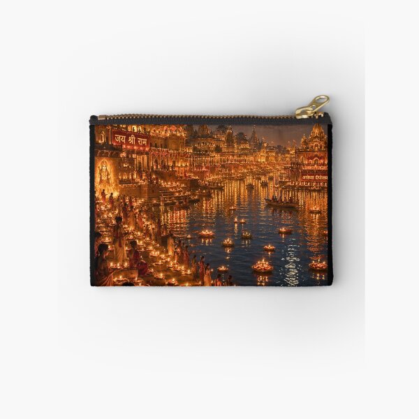 Artikelvorschau, Ram Navami Ayodhya Deepotsav Wandkunst | Lichterfest in Ayodhya | Premium-Hindu-Leinwanddruck entworfen und verkauft von Homyar.
