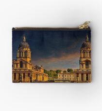 Greenwich, UK Studio Pouch