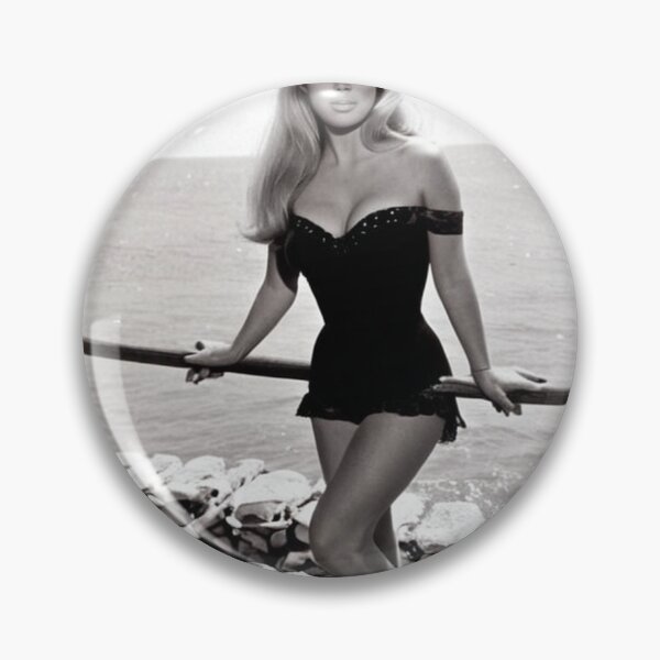 Item preview, Character - Pin-Up Bouffant Railing Retro designed and sold by Beat-It.