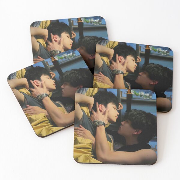 Item preview, Revenged Love photocard kiss cute Chinese BL series ChiCheng WuSuoWei Tian XuNing ZiYu Guo ChengYu Jiang Xiao Shuai Zhan Xuan Liu Xuan Cheng Boys Love counterattack 逆袭之爱上情敌 weiwei dabao designed and sold by Kpop-Noona.
