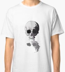 cool water reflection skull Classic T-Shirt